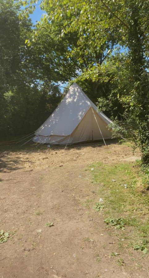 ホテルStansted Glamping スタンステッド近く エクステリア 写真