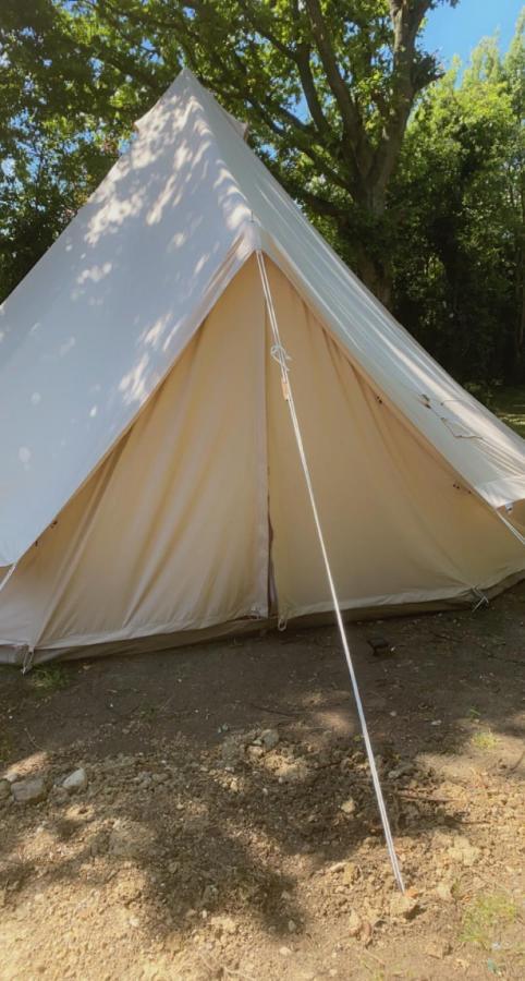 ホテルStansted Glamping スタンステッド近く エクステリア 写真